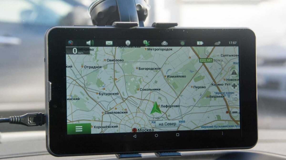 Время приключений. Обзор навигатора Navitel A735