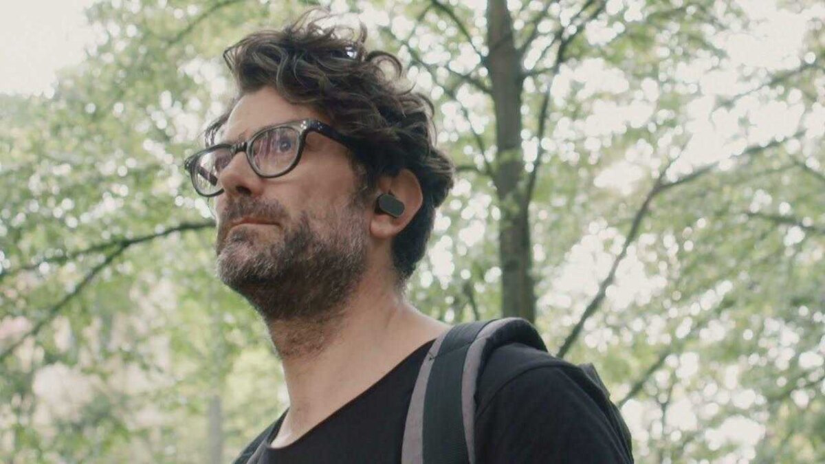 Sony Xperia Ear добрался до России