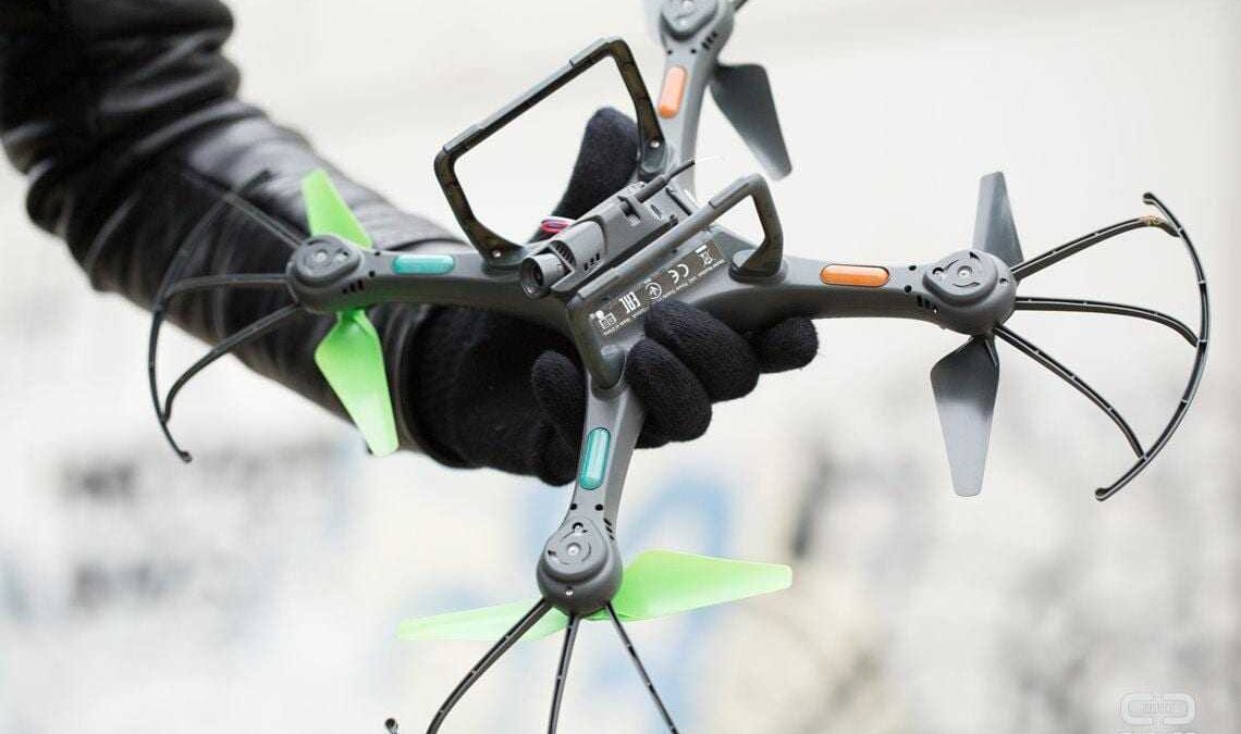 ARCHOS начинает продажи своего первого квадрокоптера в России