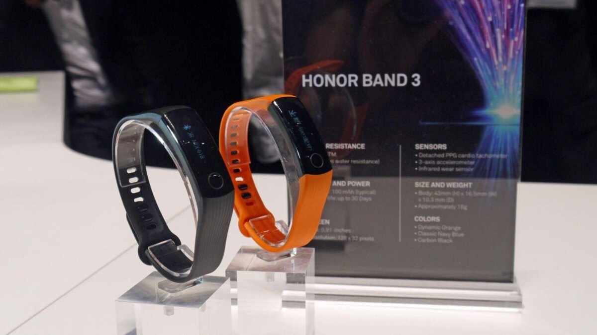 Huawei выпустила браслет Honor Band 3