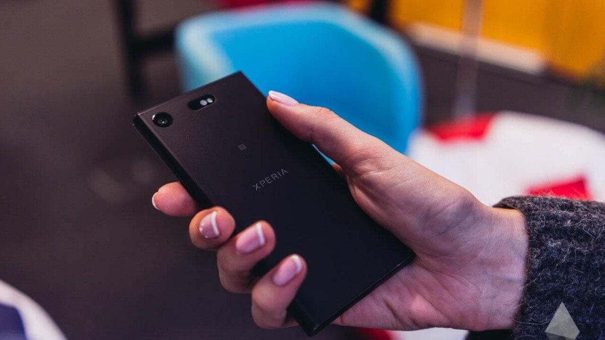 Старт продаж Sony Xperia XZ1 и XZ1 Compact в России