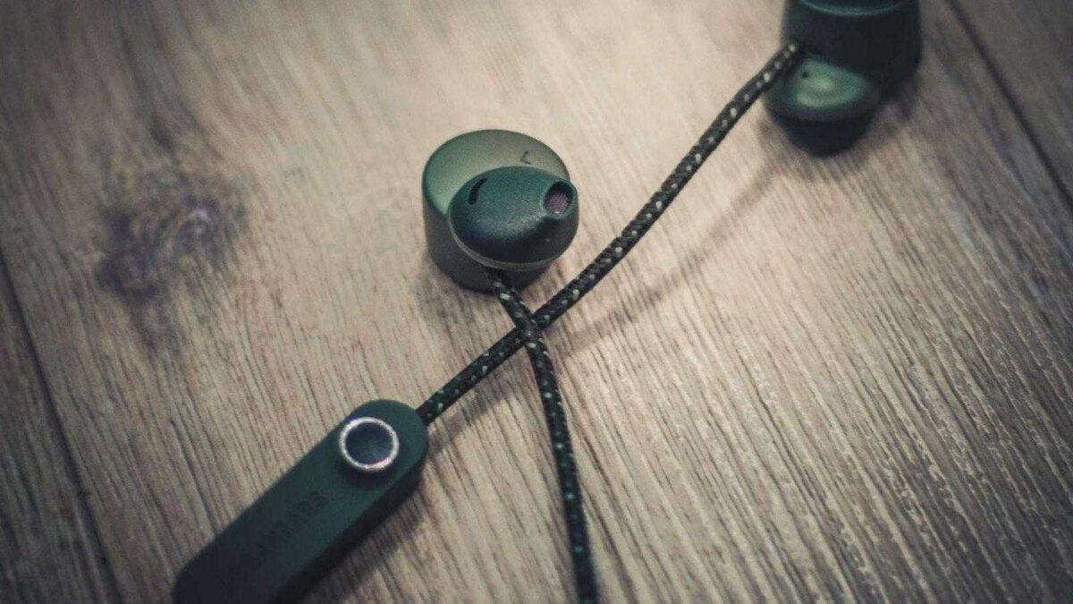 Наушники на верёвочке. Обзор Urbanears Jakan