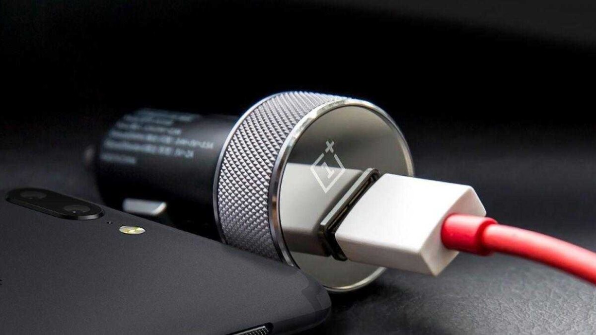 MWC 2019. OnePlus 7 не получит беспроводную зарядку