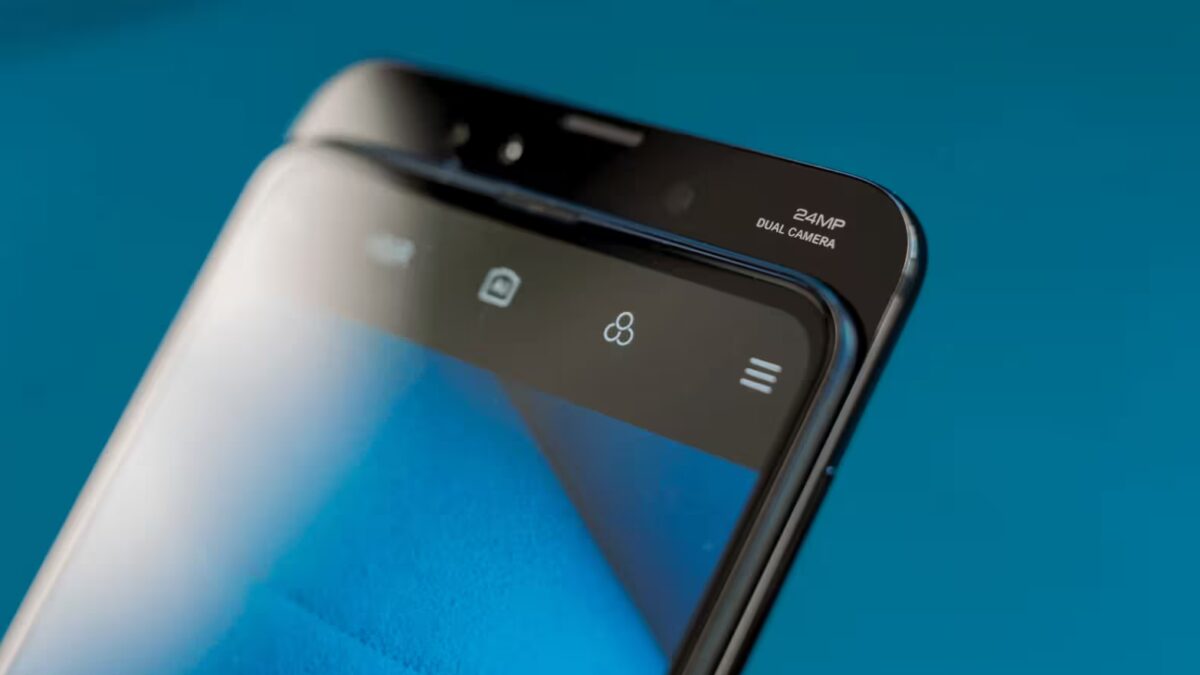 Xiaomi представил смартфон Mi Mix 3 в России