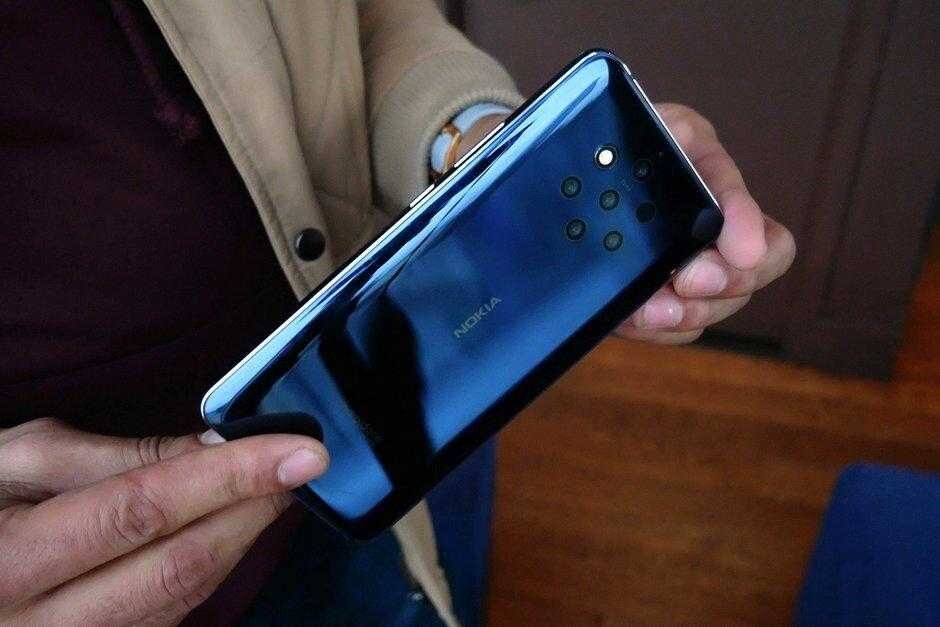 В России открыт предзаказ смартфона с 5-ю камерами Nokia 9 PureView