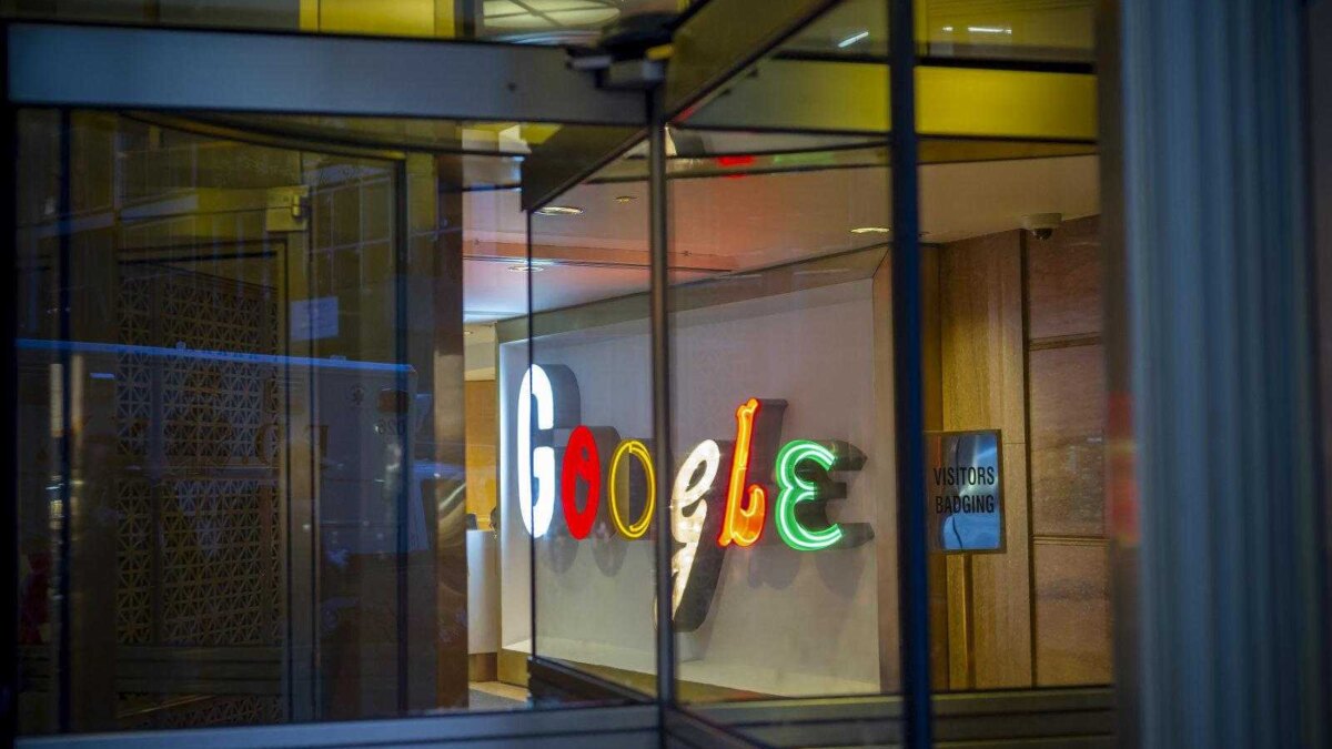 MWC 2019. Lenovo представила наушники Yoga