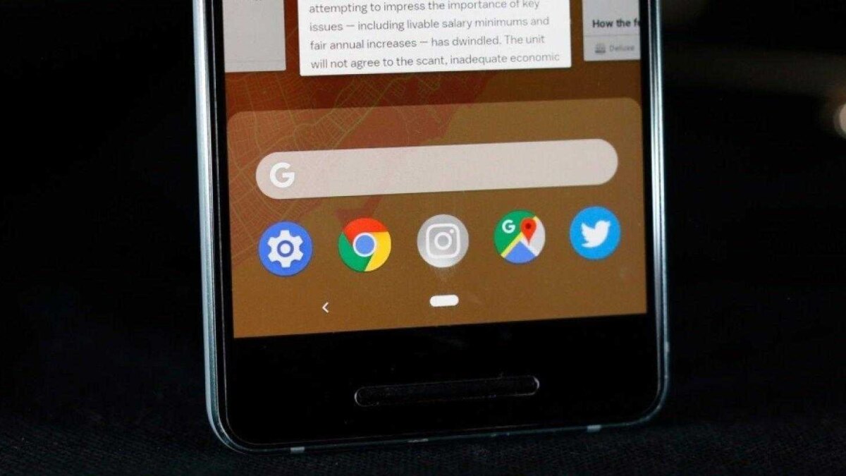 Google экспериментирует с темной темой для Chrome на смартфонах
