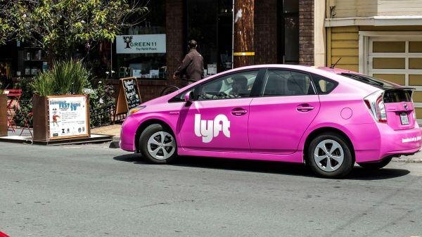 Lyft вышла на биржу и провела IPO раньше Uber