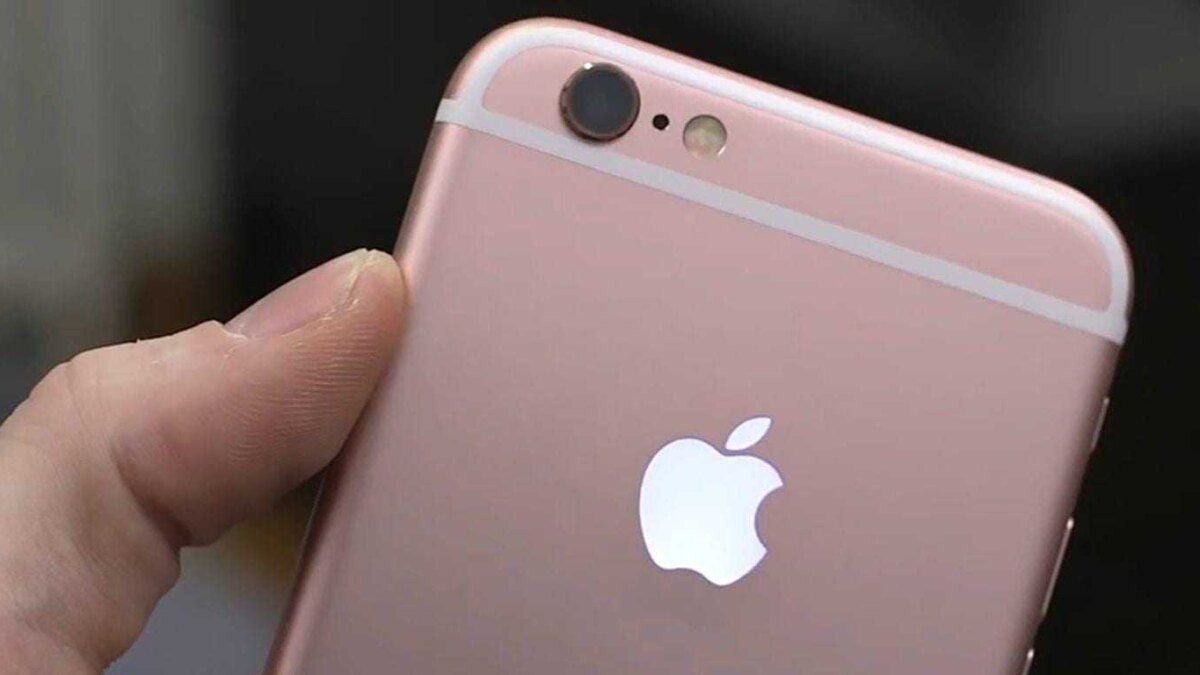 Сервисные центры Apple разрешат ремонт айфонов со сторонними аккумуляторами