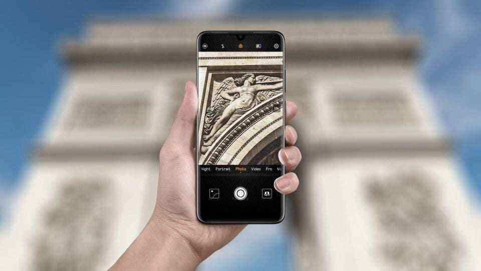 Huawei P30 Pro засветился на живых фото