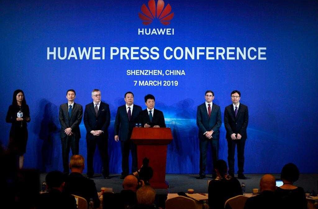 Huawei подала иск против правительства США из-за запрета использования ее оборудования
