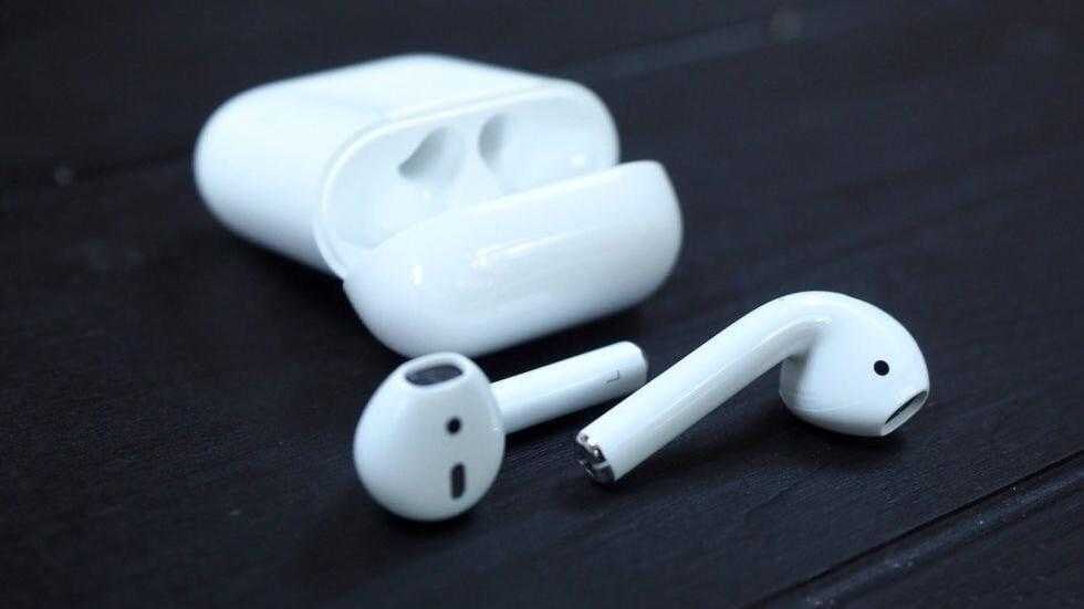 Источник сообщает, что Apple AirPods 2 поступят в продажу 29 марта