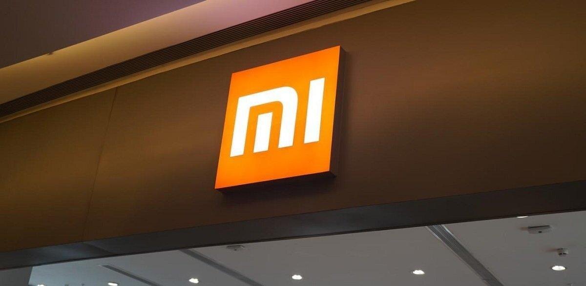 Xiaomi показала 100-ваттную зарядку. Она способна полностью зарядить смартфон за 17 минут