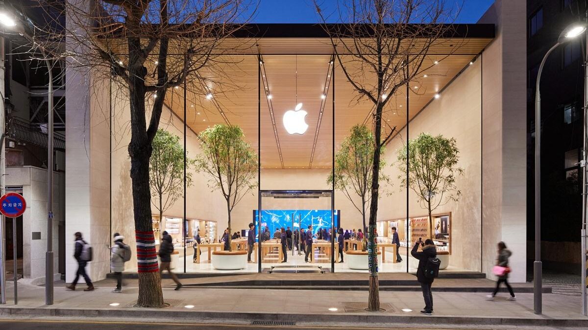 Студент предъявил Apple иск на 1 миллиард долларов за ложный арест, связанный с технологией распознавания лиц