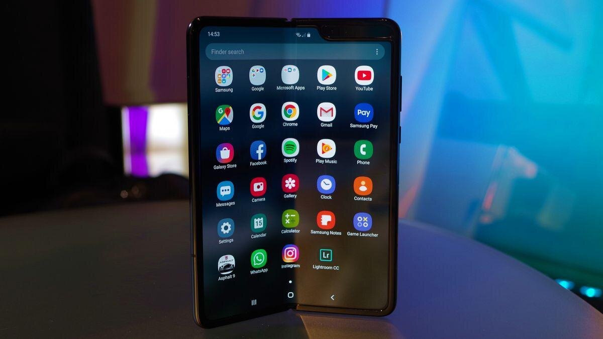 Samsung официально откладывает запуск Galaxy Fold