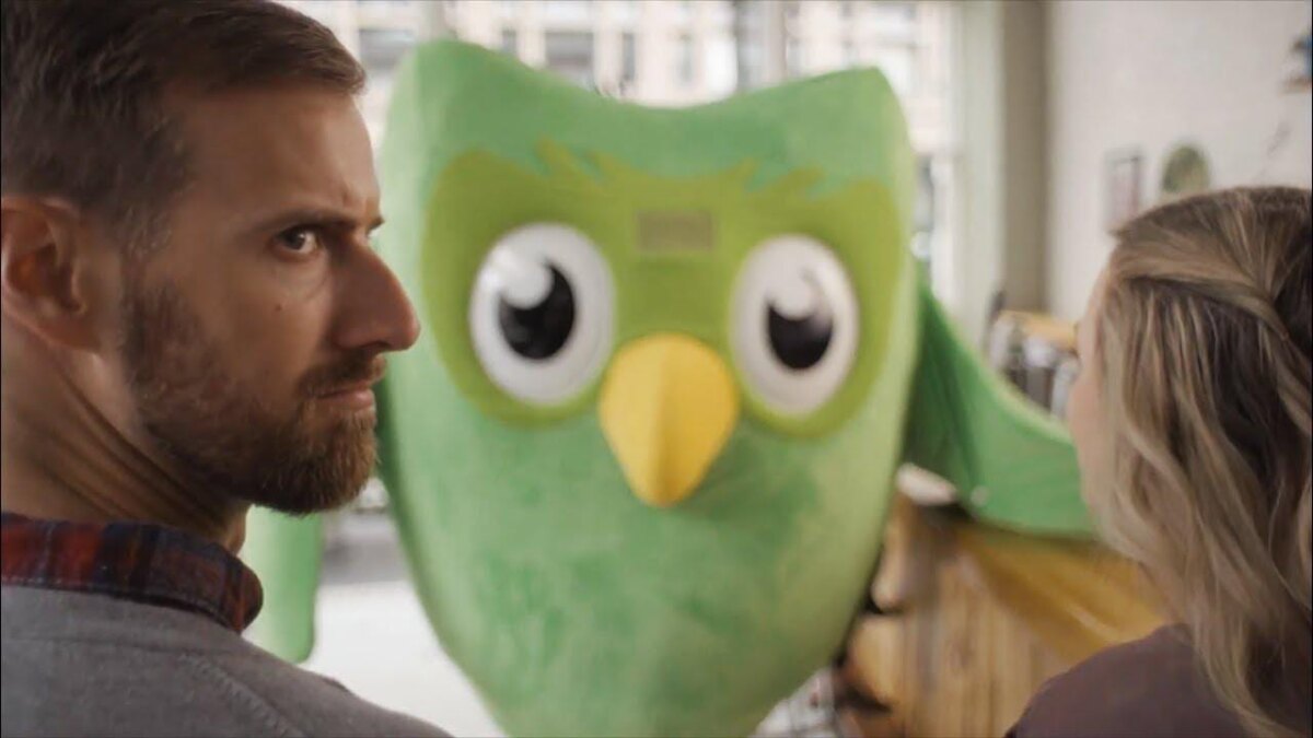 1 апреля: Duolingo сделала push-уведомления в реальном мире и это пугает