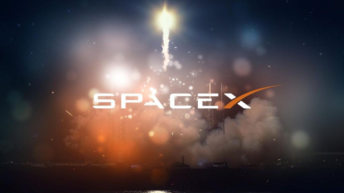 SpaceX отправит корабль на Луну к 2021 году