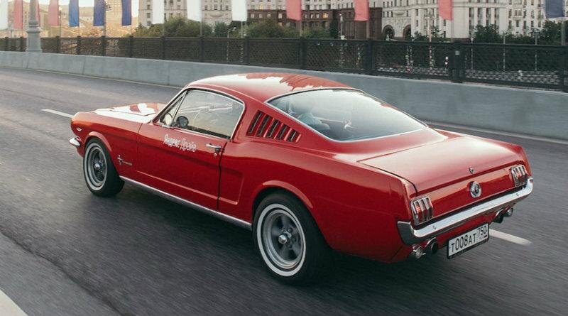 В Яндекс.Драйве теперь можно арендовать Ford Mustang 1960 гг.