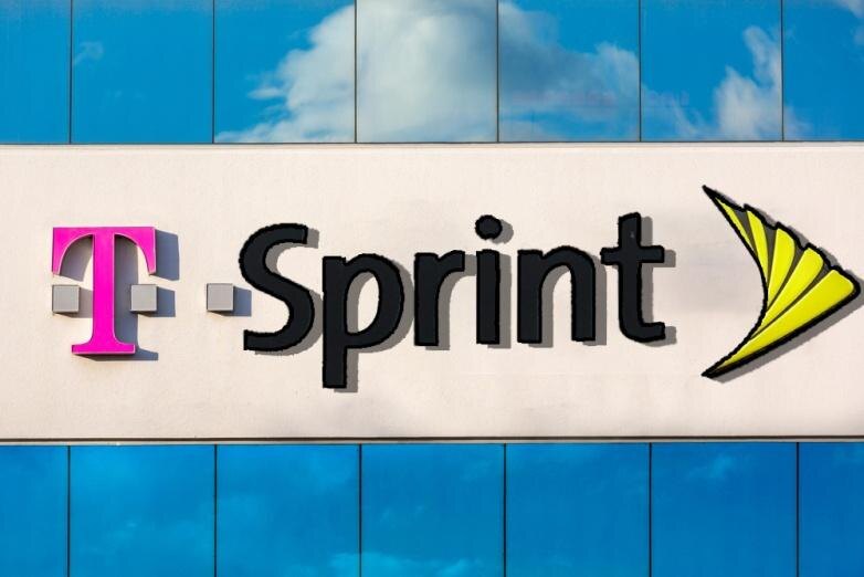 Председатель FCC одобрил слияние T-Mobile и Sprint