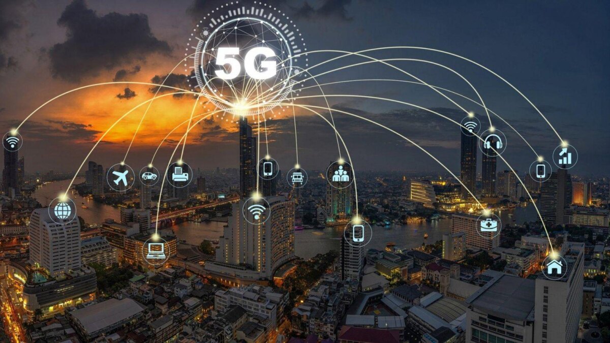 К концу года Китай намерен развернуть до 50 тыс. станций 5G