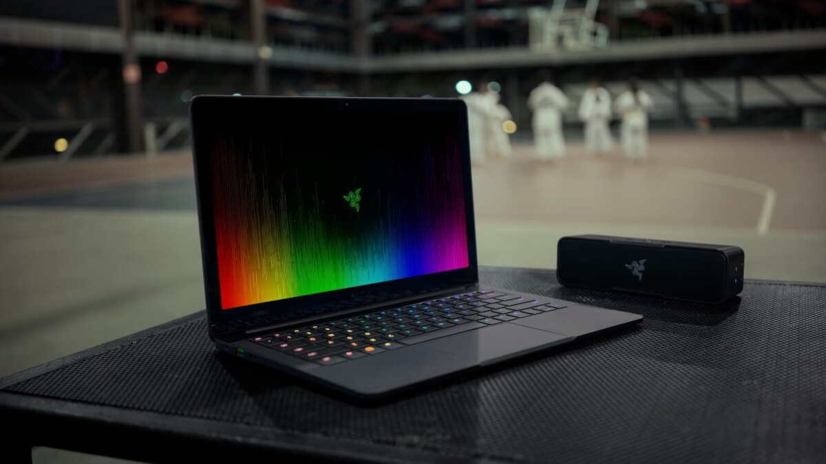 IFA 2019. Razer показала игровые ультрабуки Blade Stealth 2019