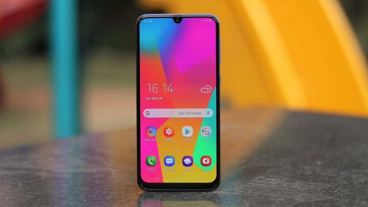 Samsung Galaxy M30s поступил в продажу в России
