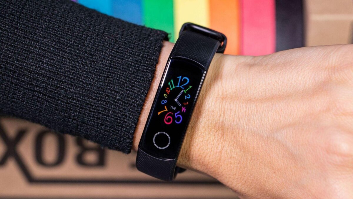 Honor band 5 от Huawei научился открывать замки