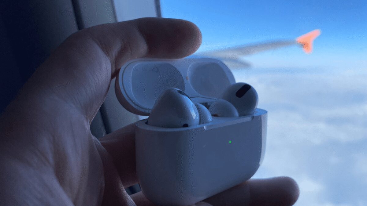 Apple обновила AirPods Pro