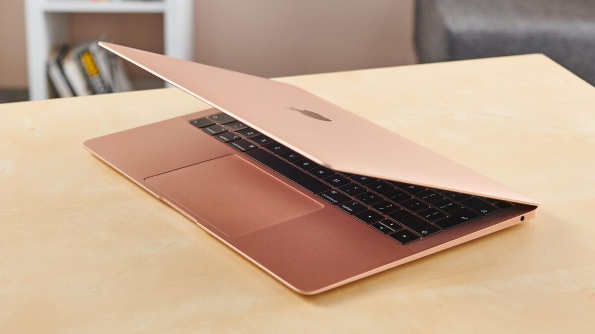 Главные отличия нового MacBook Air от модели 2019 года