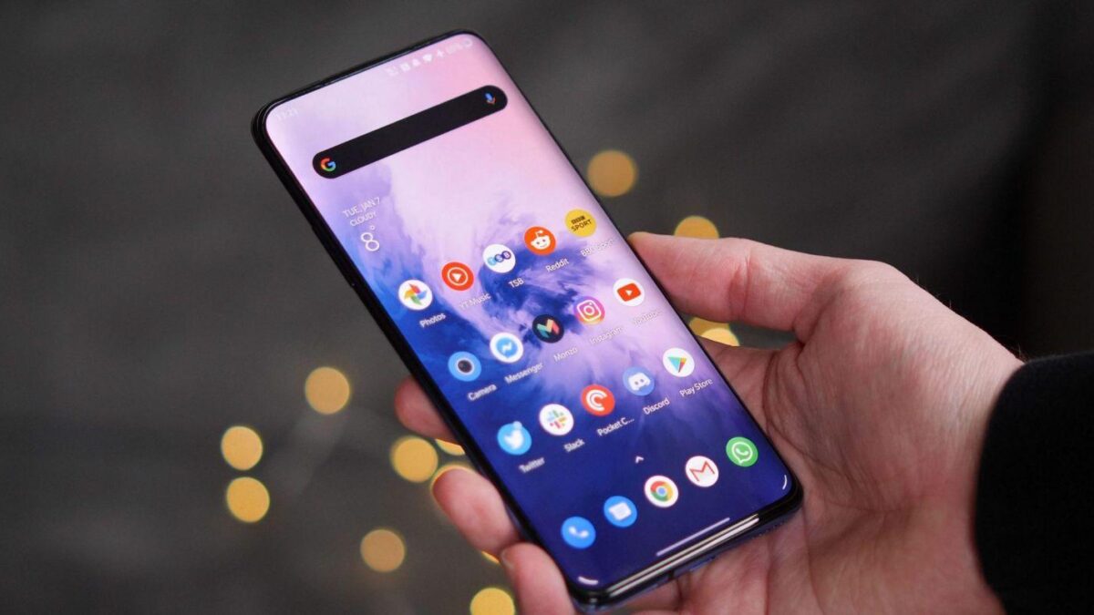 Дисплей OnePlus 8 Pro будет обладать эксклюзивными функциями