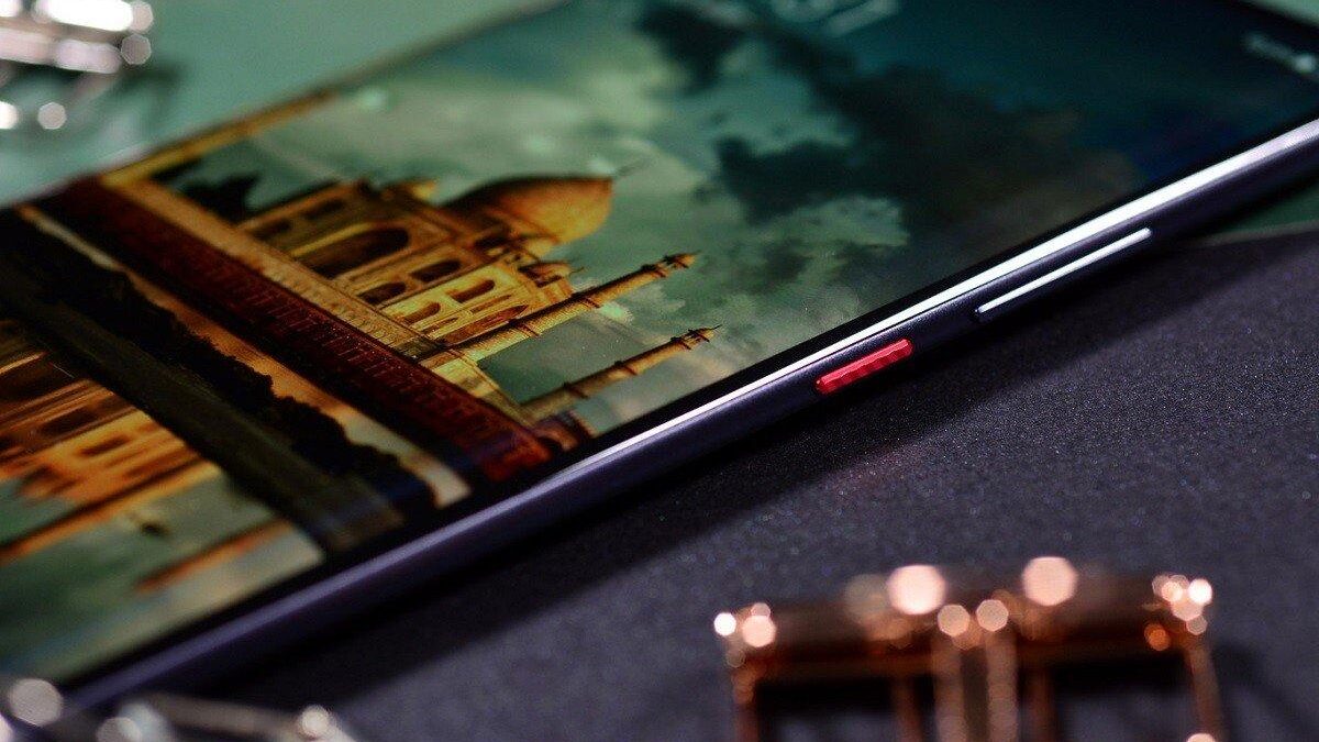 Стартовали продажи смартфона ZTE Axon 11