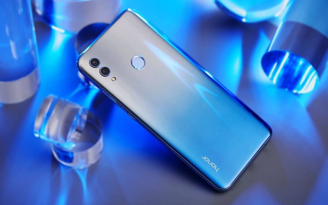 Honor предлагает российским покупателям скидки до 60%