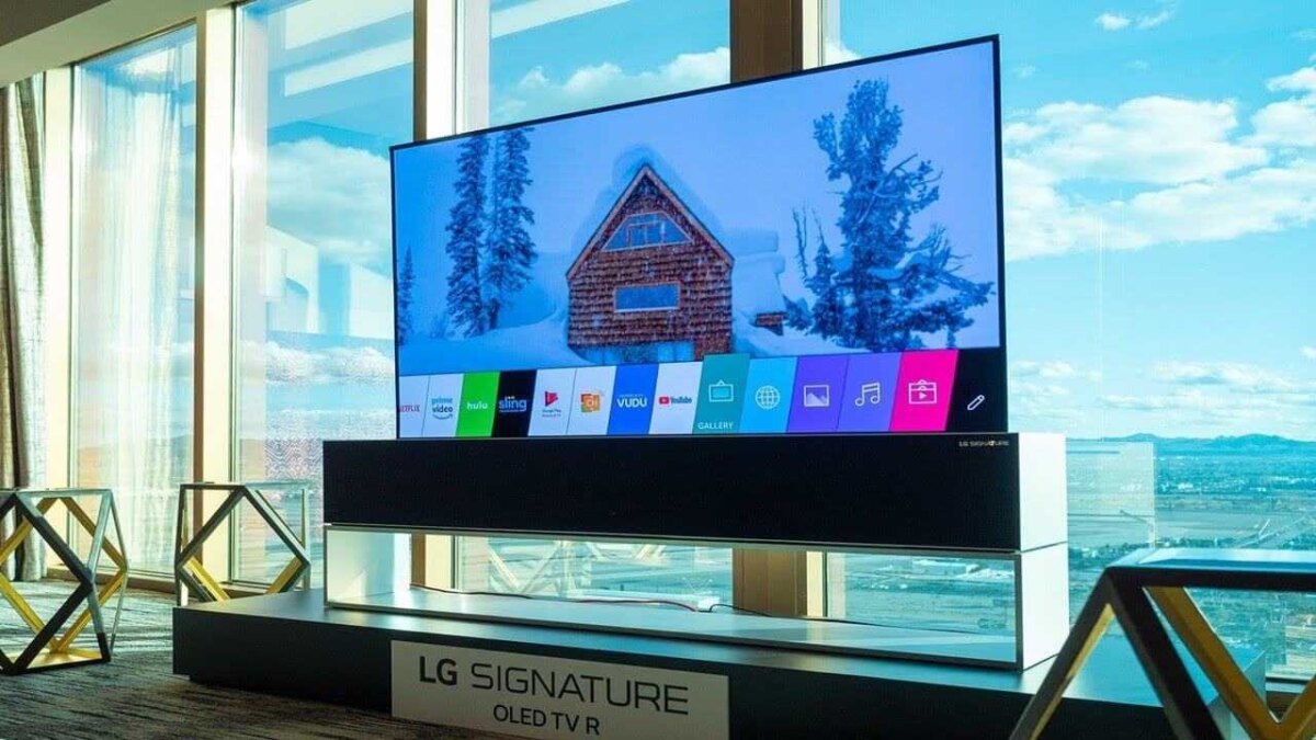 Cворачивающийся телевизор LG начал продаваться в России
