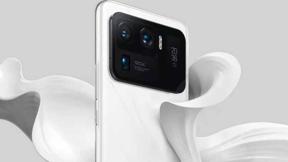 Умный телефон Xiaomi Mi 11 с крупной камерой и дисплеем