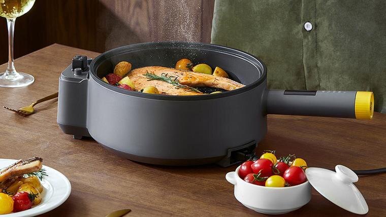 Xiaomi представила умную мультиварку в форме сковороды