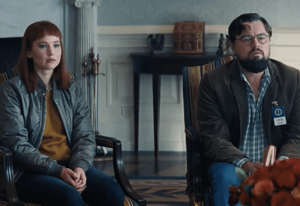 Netflix выпустил новый трейлер фильма «Не смотрите вверх»