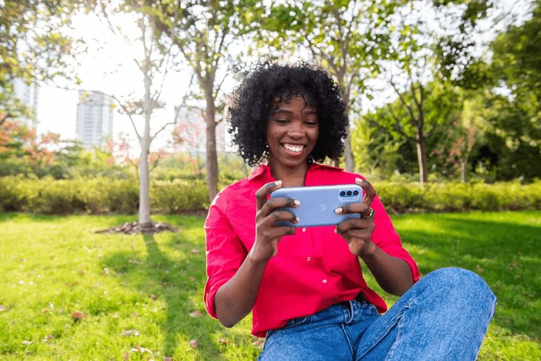 Motorola представляет четыре новых телефона серии G по цене от 227 долларов