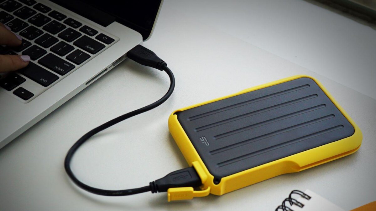 Новый защищенный портативный накопитель Silicon Power Armor A66 появился в продаже