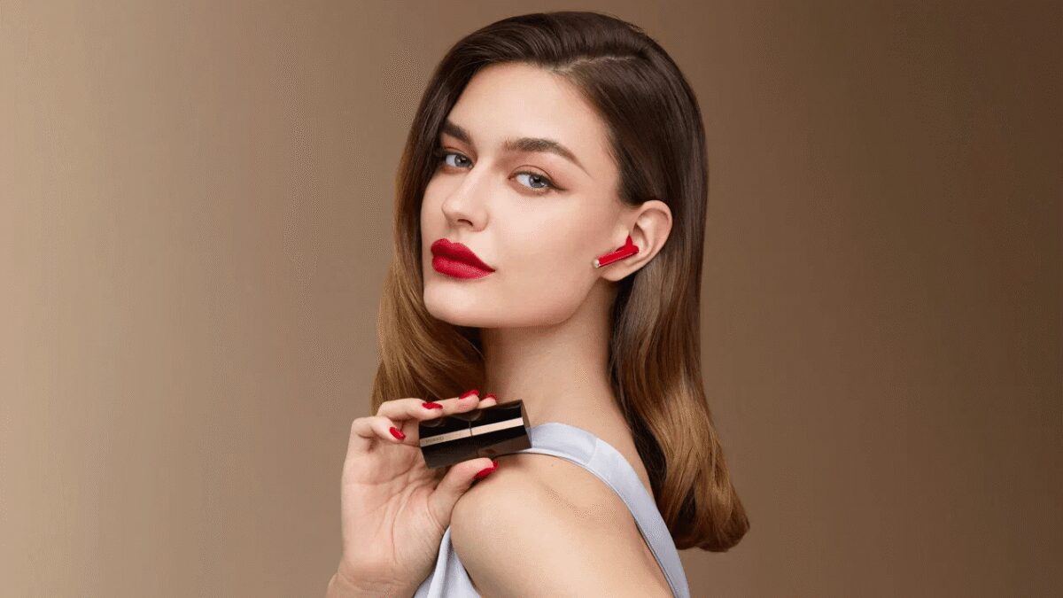 Huawei выпустила наушники FreeBuds Lipstick и смарт-часы HUAWEI WATCH GT 3