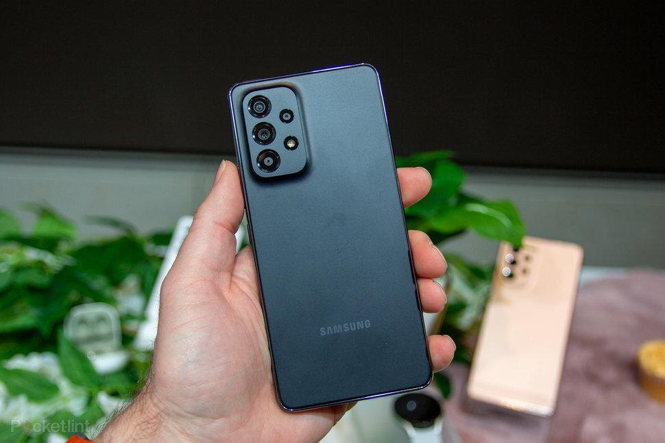 Samsung представила 5G-смартфон Galaxy A53 