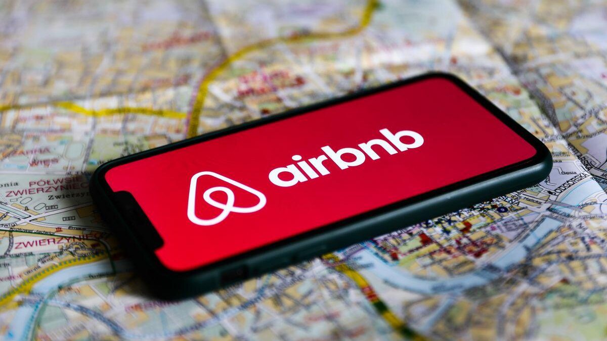 Airbnb не возвращает деньги за оформленную гражданами России бронь