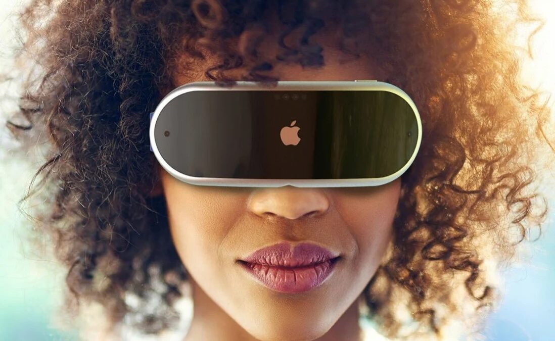 Apple продемонстрировала гарнитуру смешанной реальности совету директоров