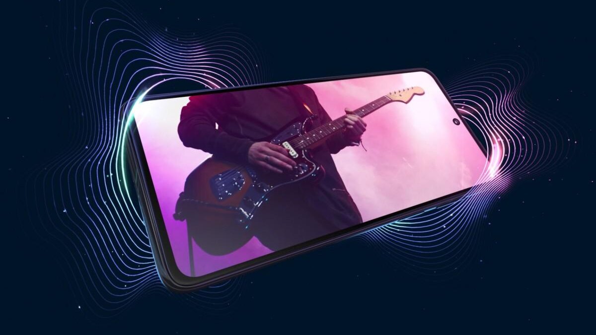 Motorola представила Moto G82 с 50-мегапиксельной камерой OIS