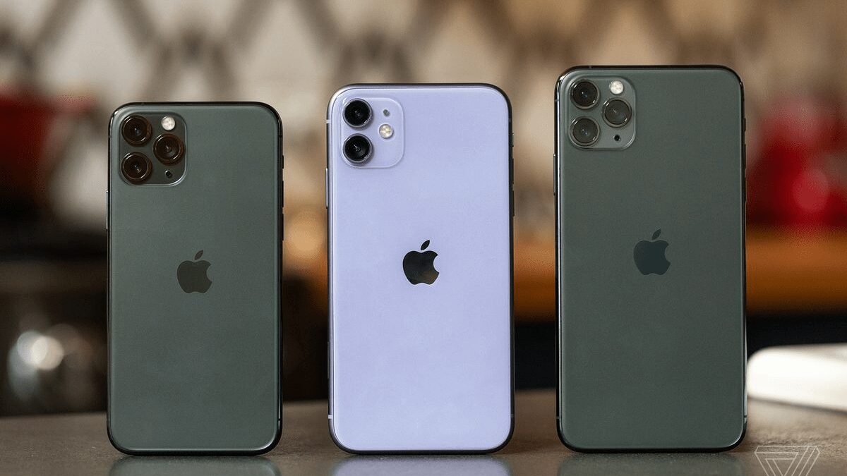 Apple удвоила поставки iPhone из Китая в мае