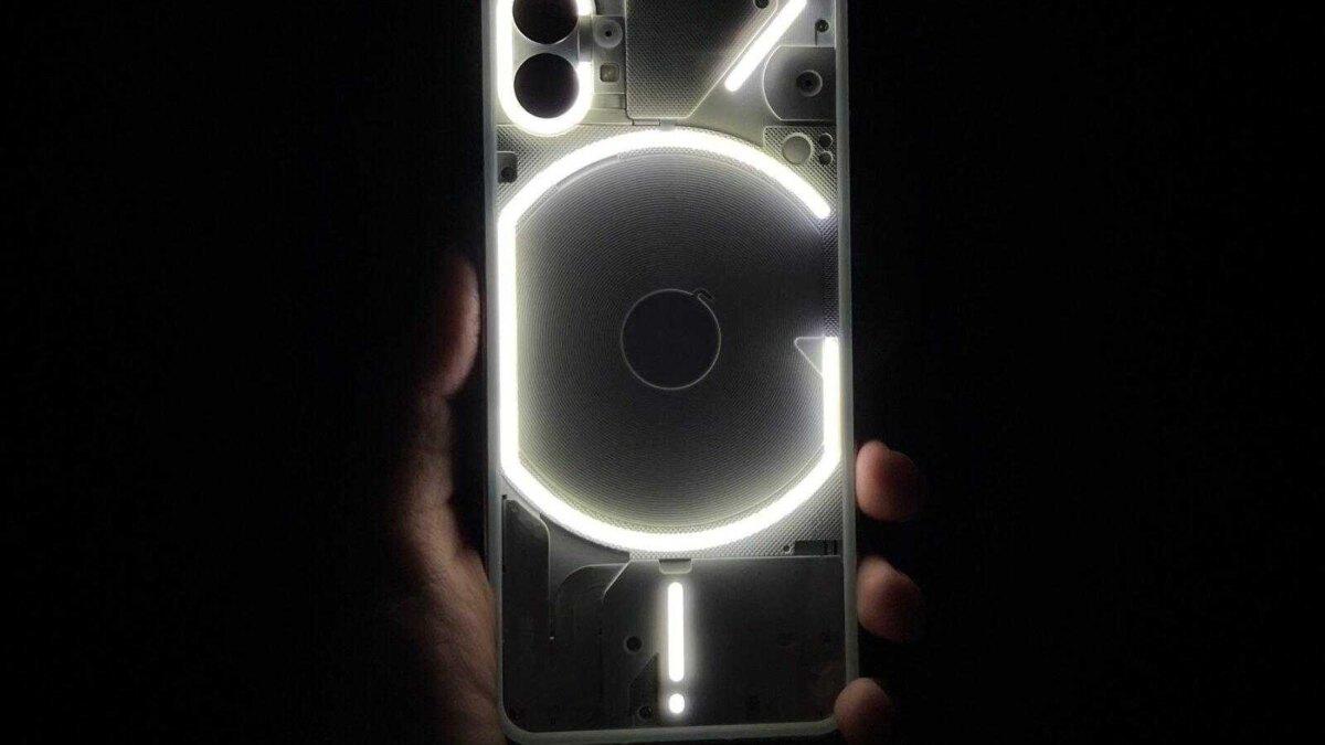 Nothing phone (1) Lite может находиться в разработке