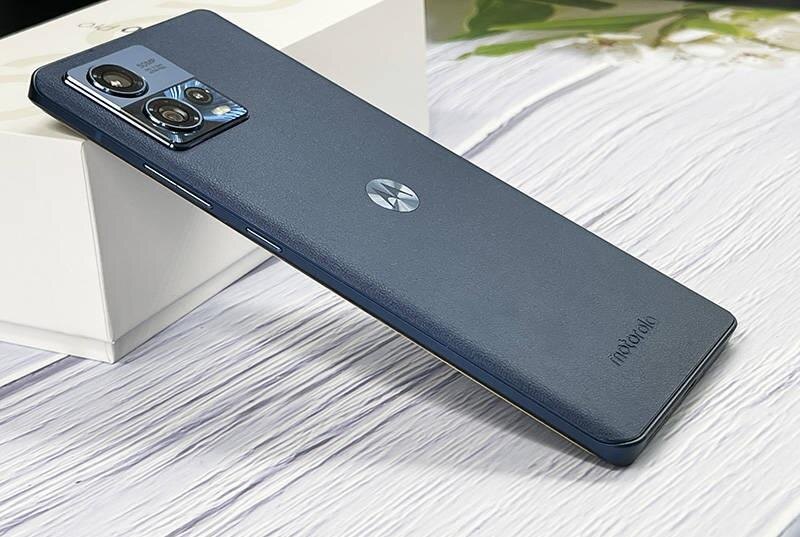 Moto Edge 30 Fusion c Snapdragon 888+ засветился в Geekbench