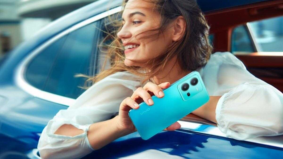 Vivo представила смартфоны V25 и V25 Pro