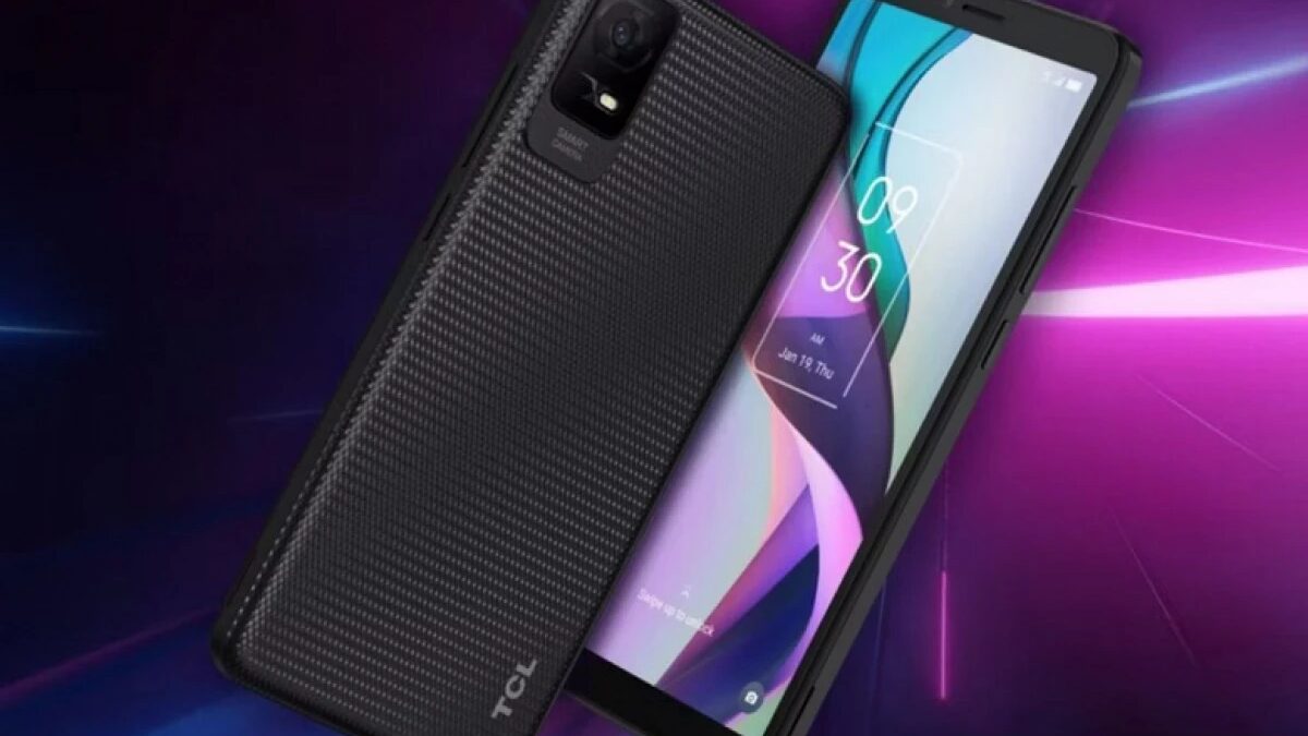 TCL lon X – телефон со съемным аккумулятором и слотом для microSD, как в 2013 году