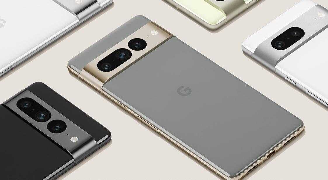 Google Pixel 7a показали на видео