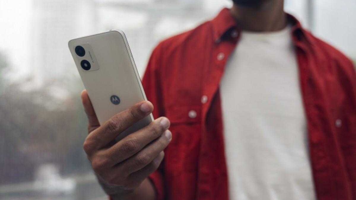 Motorola представила Moto G13, G23 и E13